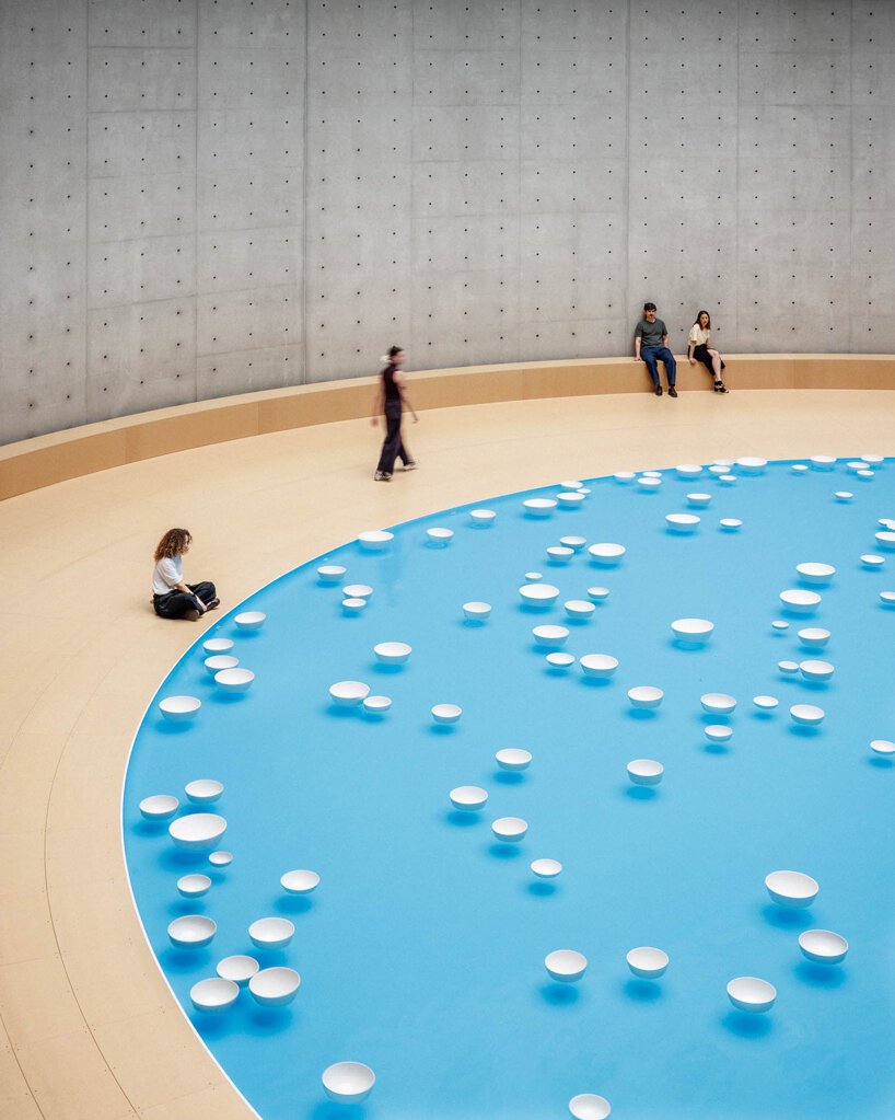 Meditating with Water: How Different Shower Temperatures Influence Stress Reduction